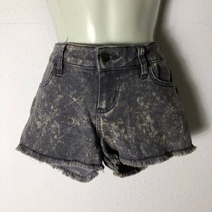 Grungy TRIPP Low-Waisted Shorts